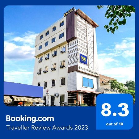 Fabhotel Kk Continental Albert Rd Amritszár Kültér fotó